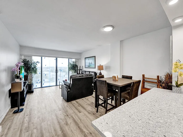 801 S Federal Hwy #604 — Photo 8