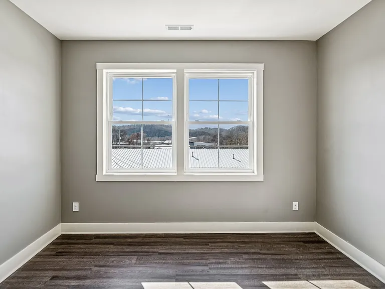 118 N Main St #D — Photo 14