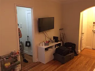 Rented by Addison Property Group