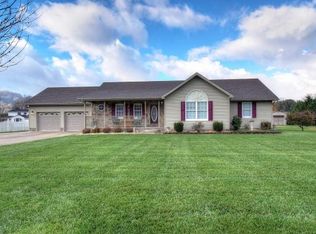 119 Eastland Dr, Elizabethton, TN 37643
