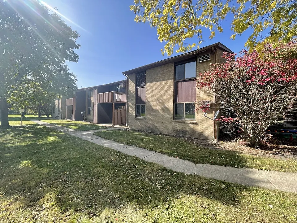 Brook Villa Apartments I