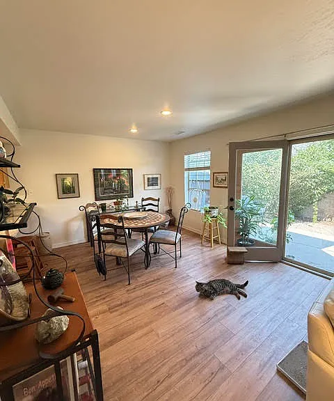 4110 E Village Cir — Photo 10