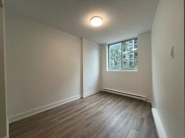 294 Chandler Dr, Kitchener, ON