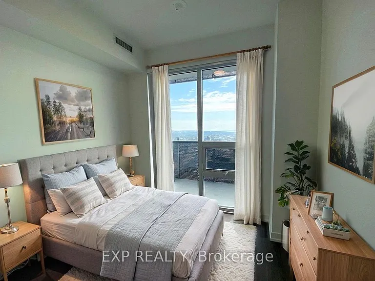 138 Downes St #6706 — Photo 6