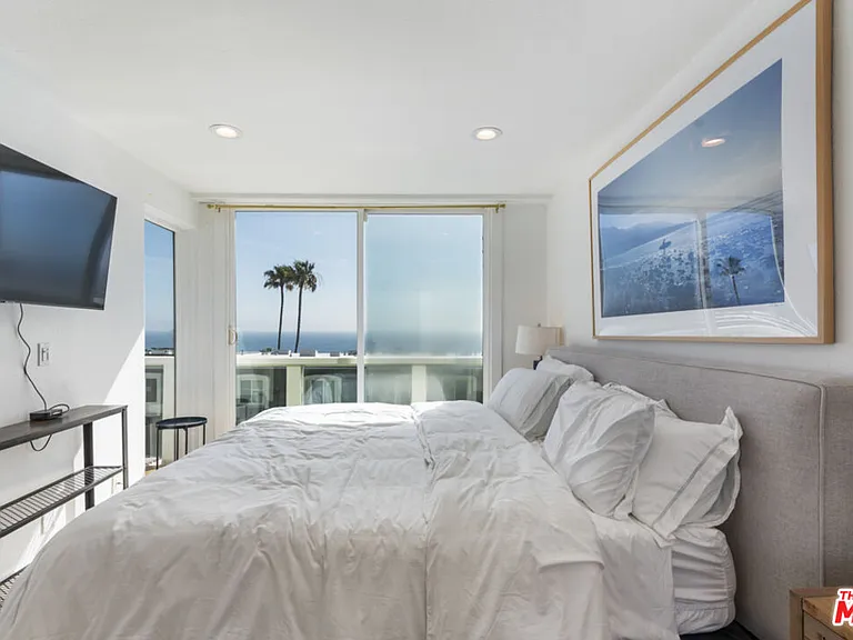 11954 Oceanaire Ln — Photo 22