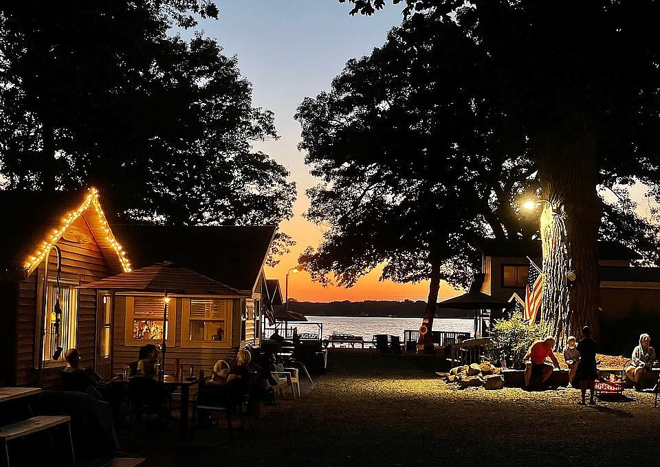 GUN LAKE COTTAGE England Point Resort 8, Shelbyville, MI 49344 Zillow