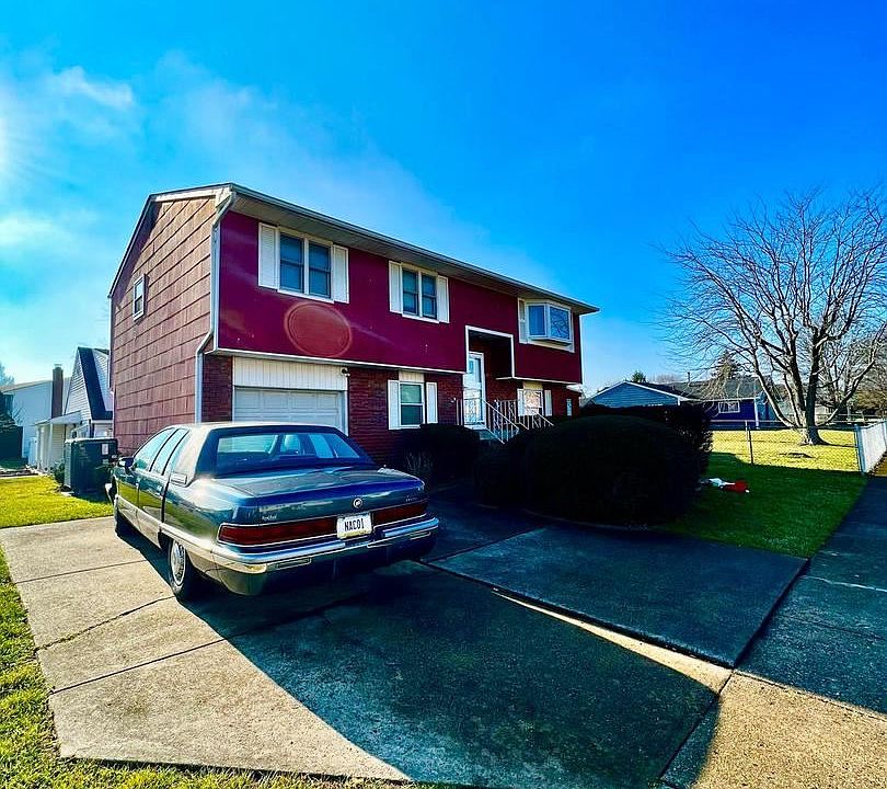 1st image of 2219 Andrea Dr