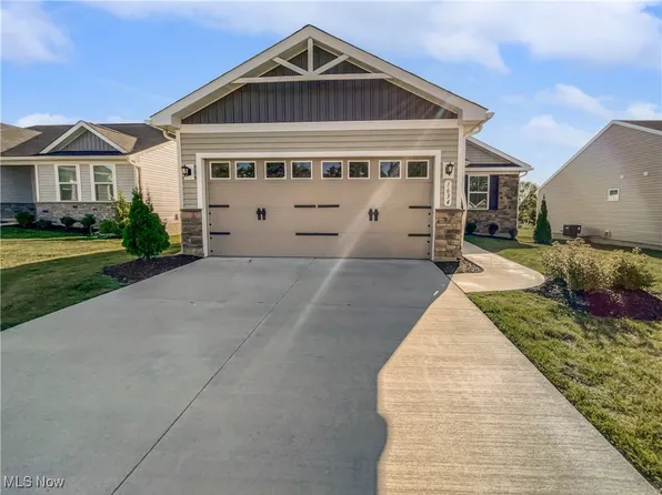 1634 Leslie Dr, Streetsboro, OH 44241