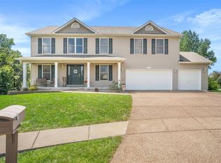 7 Trevor Ct, Wentzville, MO 63385