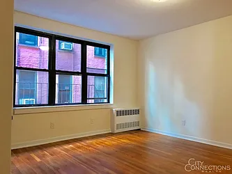 Rented by City Connections Realty