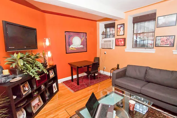 Rented by Owner | media 52