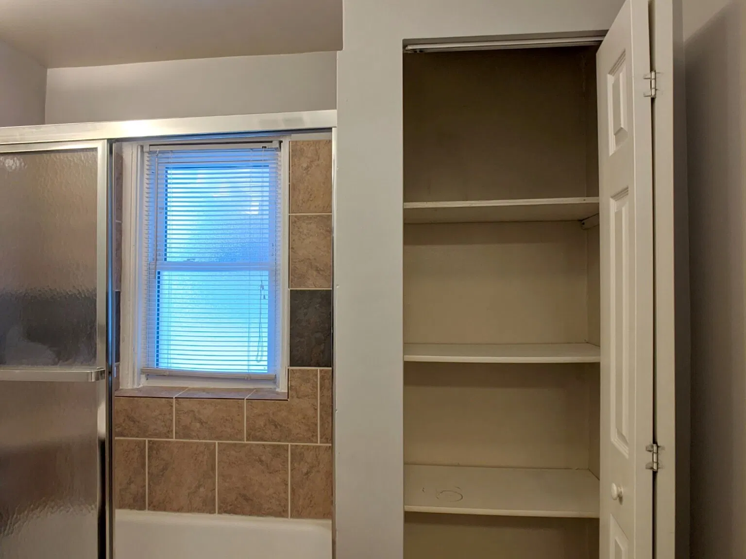1 bed, 1.0 bath, $1,495 — Photo 3