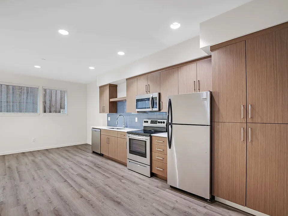 Ellie Jean Apartments