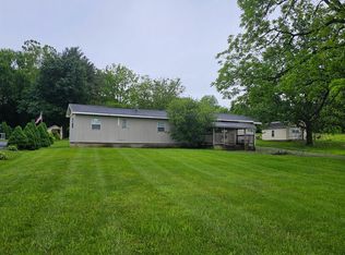922 Clay Hill Rd, Chambersburg, PA 17202