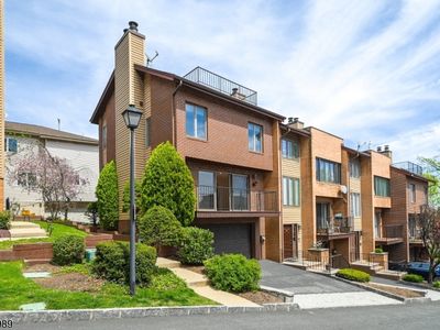 7 Yorkview Dr, Edgewater, NJ, 07020