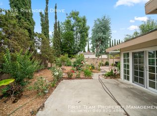 25185 Rivendell Dr, Lake Forest, CA 92630