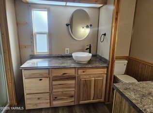 1130 N Wenas Rd UNIT 6, Selah, WA 98942
