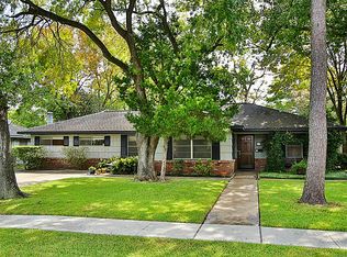803 Carol St, Bellaire, TX 77401