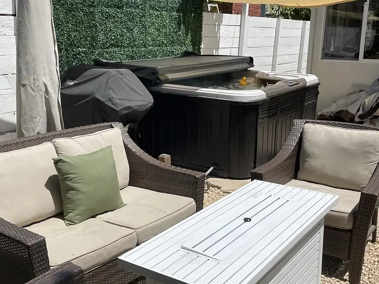 Hot Tub - serviced weekly. Gas Fire Pit and Seating Area. Gas BBQ.
