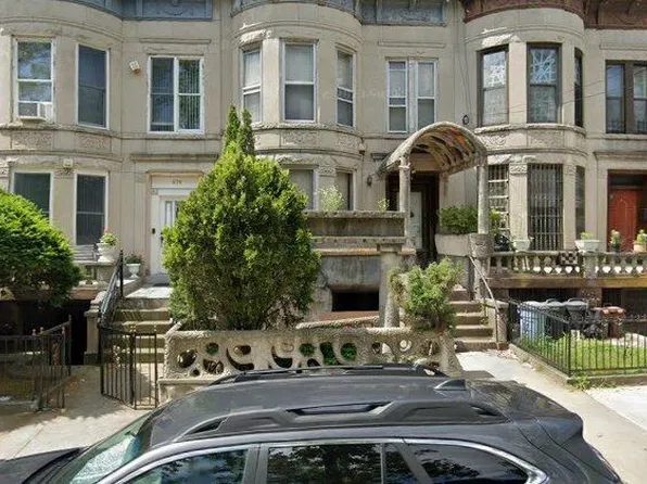 974 52nd St, Brooklyn, NY 11219