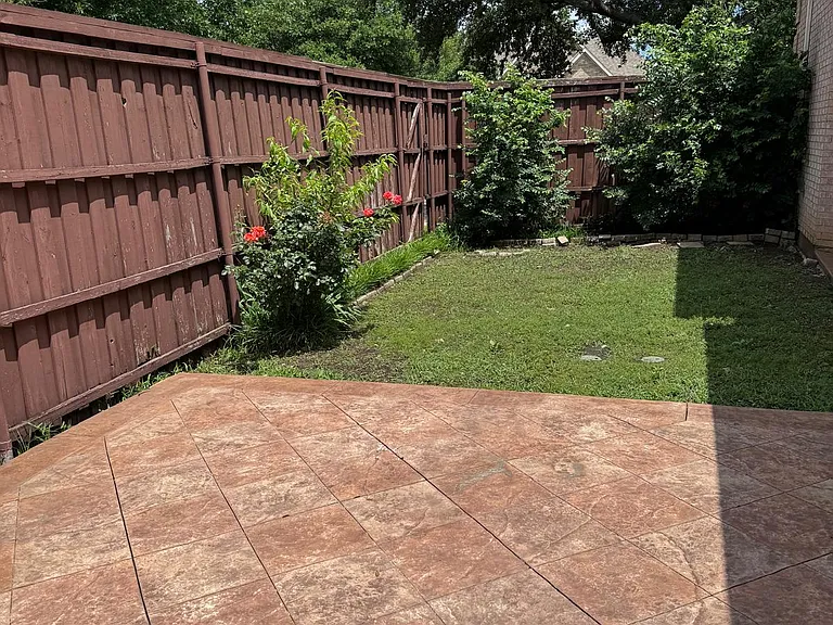9702 Windy Hollow Dr — Photo 42