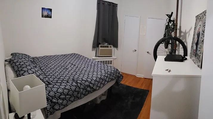 Rented by Paley Management | media 21