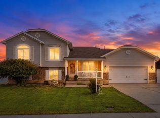 3511 S Orchard Hills Way, West Valley, UT 84128