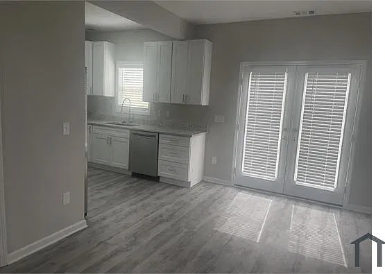 2812 Hackle St — Photo 12