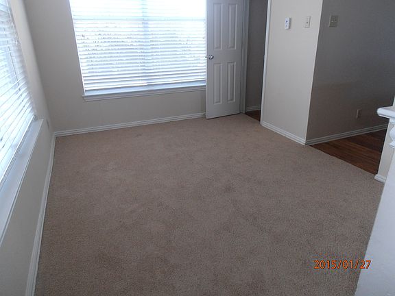 4th image of 2801 Legacy Point Dr