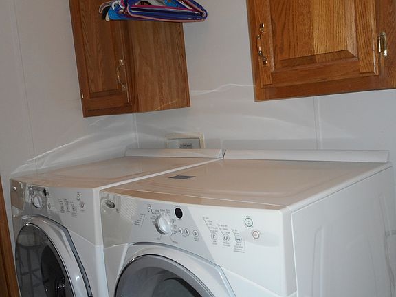 3rd image of 10460 E 2400th St