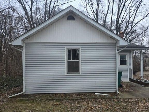 2nd image of 1031 Betterly Rd