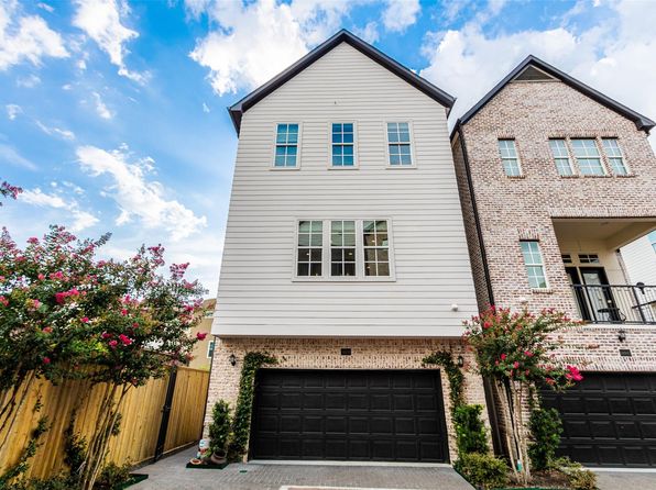 10939 Grove Tree Ln
