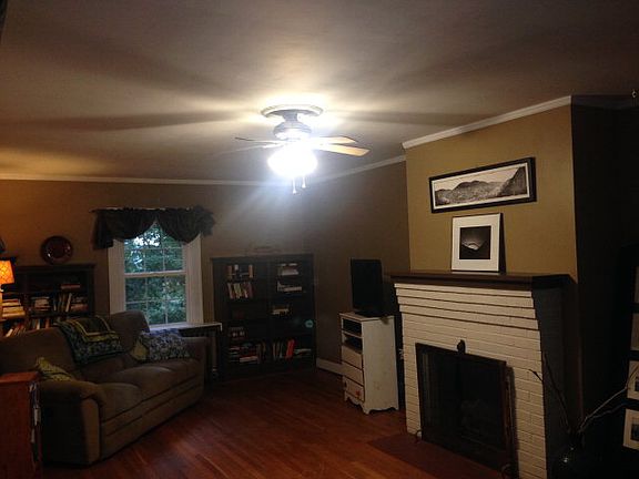 4th image of 304 Maryland Ave