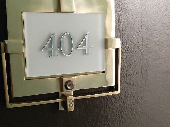3rd image of 1 E Chase St Unit 404