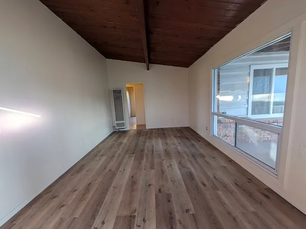 4703 Kleefeld Ave, San Diego, CA 92117