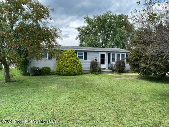 186 Ellen Rd, Jessup, PA 18434