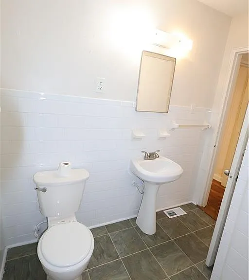2994 Judylyn Dr — Photo 6