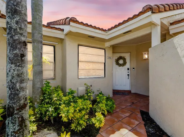 6536 NW 170th Ter #6536, Hialeah, FL 33015