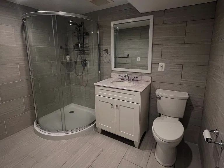 47 Lasalle Dr #1 — Photo 8