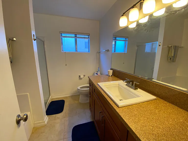 355 S Madison Ave — Photo 11