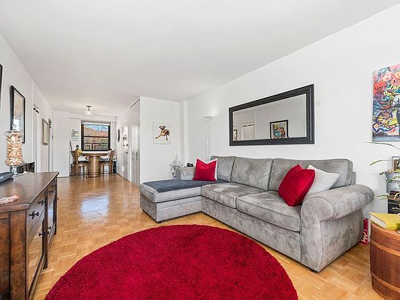 2nd image of 4901 Henry Hudson Pkwy #7L