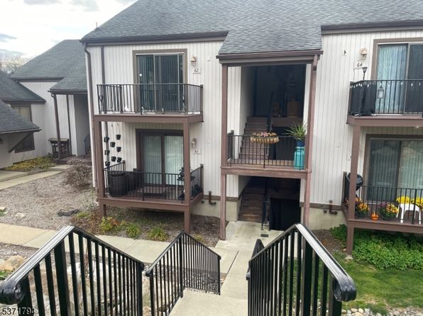 10182 Dell Pl