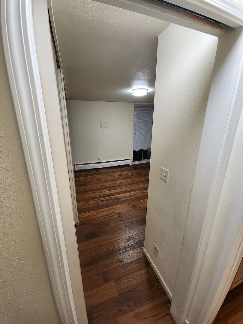 Mercer Heights Apartments — Photo 4