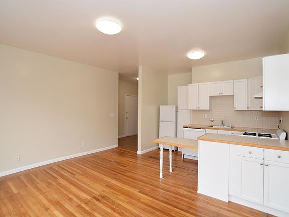 4th image of 1939 Hayes St APT 5
