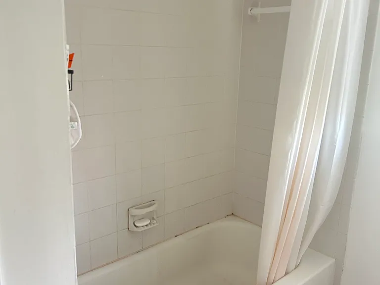 3942 W Eden Roc Cir — Photo 2