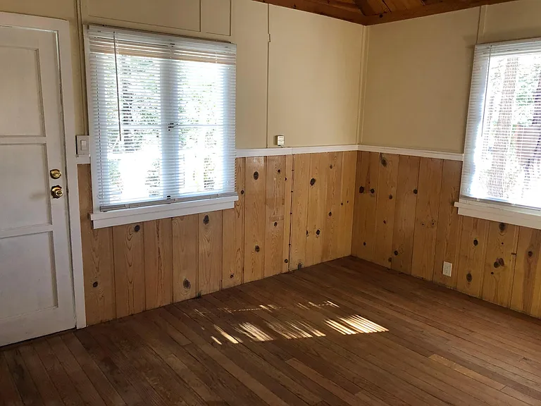 25065 Laurel Dr #9 — Photo 3