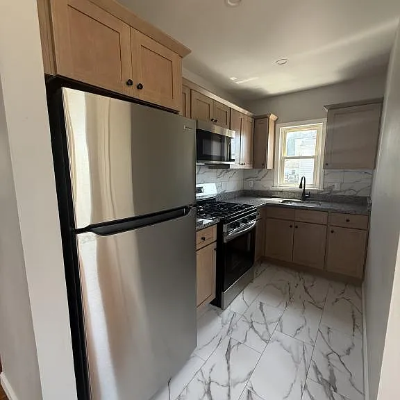21 Jones St — Photo 1