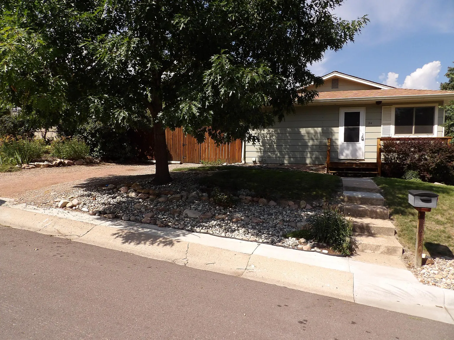 24 El Sereno Dr — Photo 2