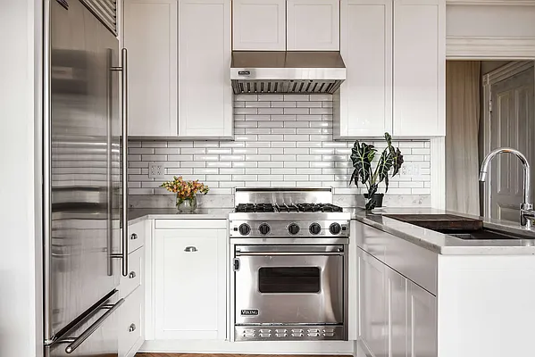 Sold by Compass | media 12