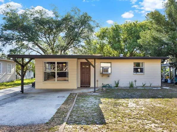 8915 N Willow Ave, Tampa, FL 33604